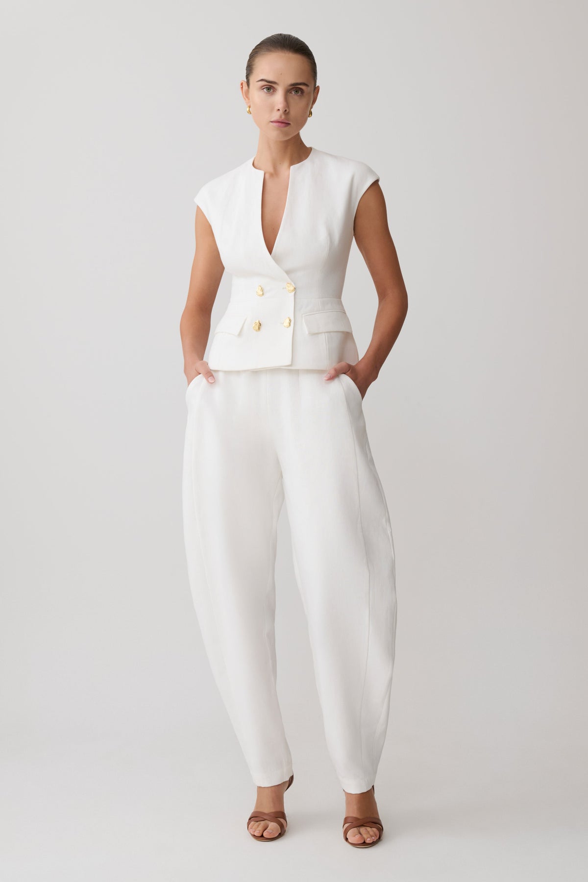 Oriana Linen Oversize Pants - White