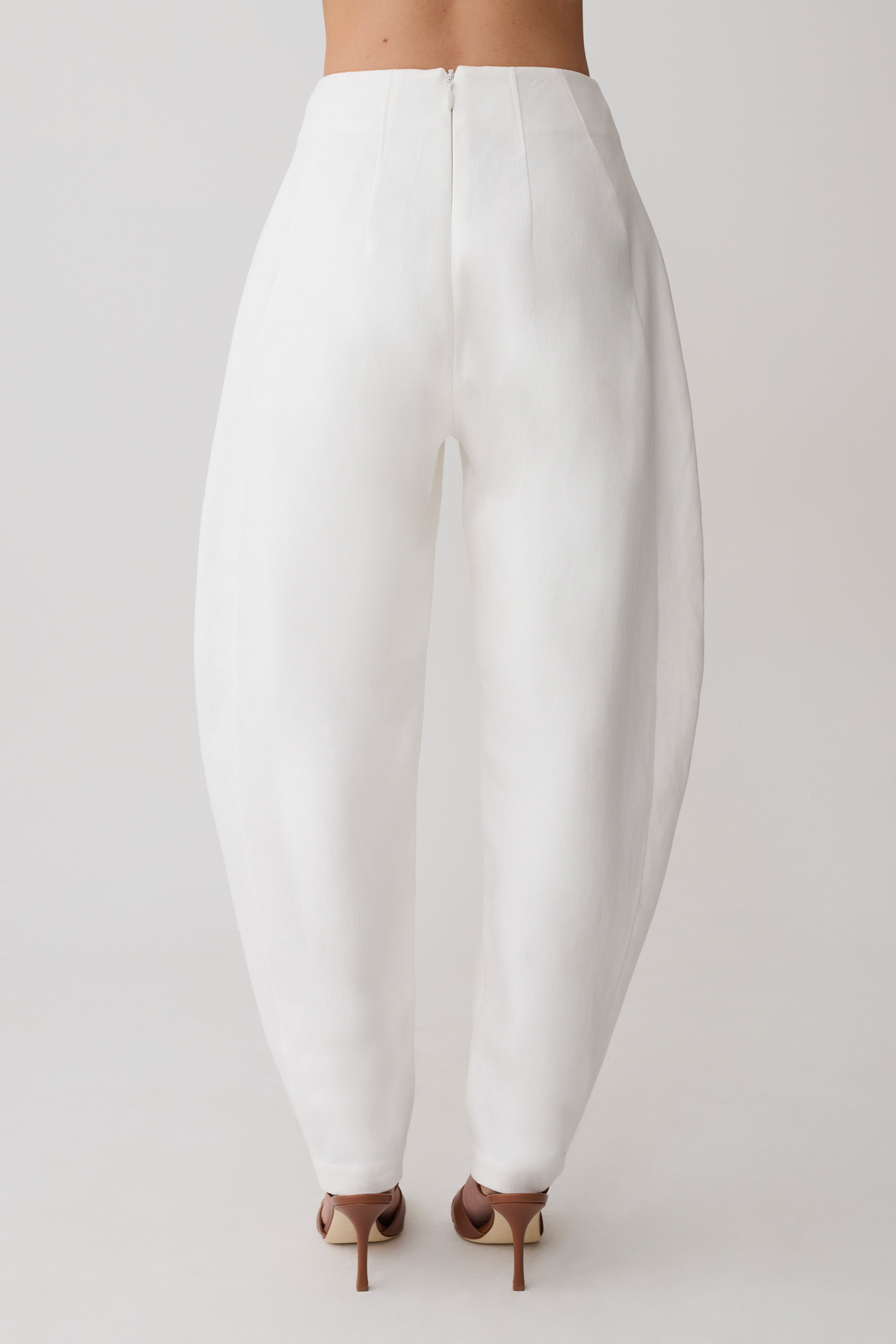 Oriana Linen Oversize Pants - White